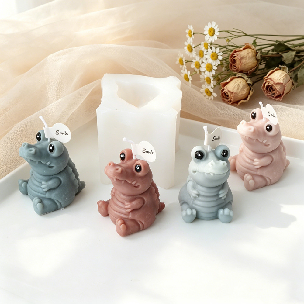 Soap Making Gifts - Chibi Crocodile Silicone Candle Mold,Sitting Alligator