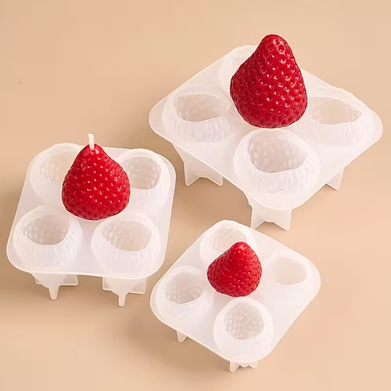Strawberry Silicone Candle Mol - Soap Making Designs のレビューと価格